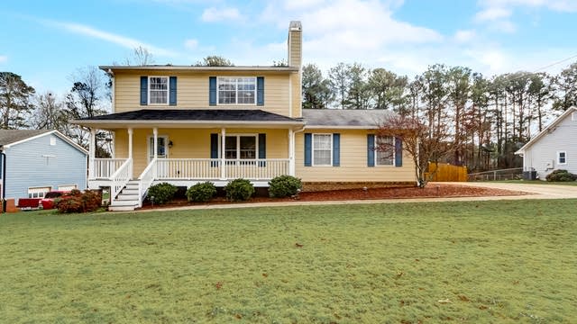 Photo 1 of 30 - 1520 Willow Creek Ct, Snellville, GA 30078