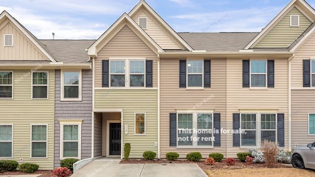 Photo 1 of 24 - 115 Deacon Ridge St, Wake Forest, NC 27587